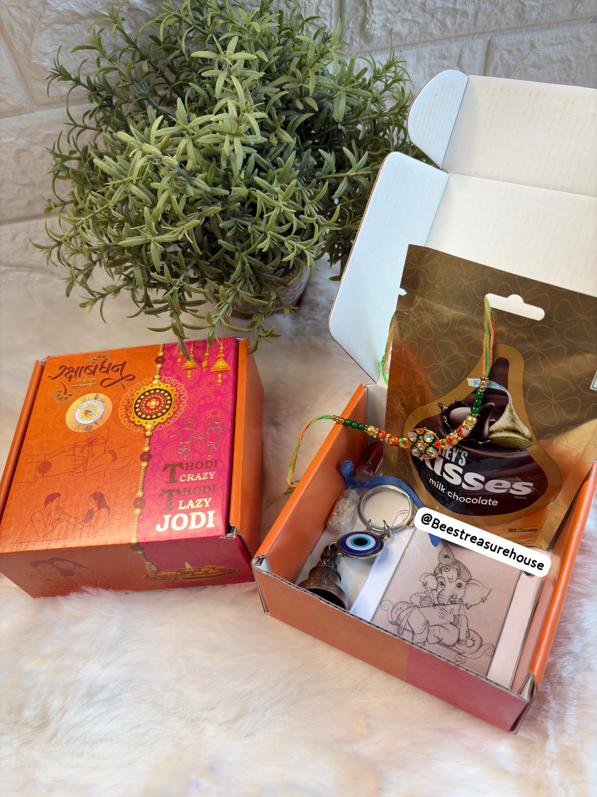 Signature Rakhi Hamper